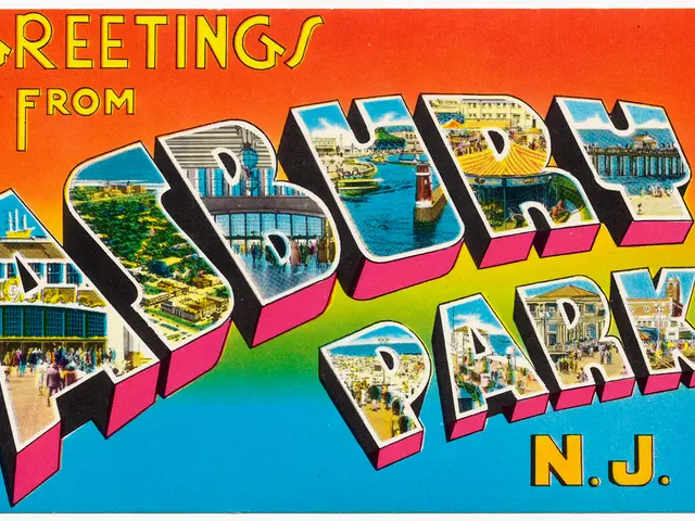 R. Paul Wilson Discusses the Technique of Card Peeks in Magic