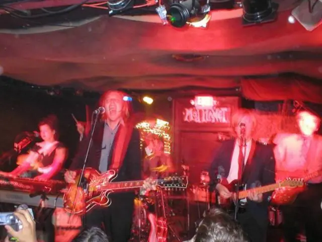 Virtual tryouts for American Idol set for California debut